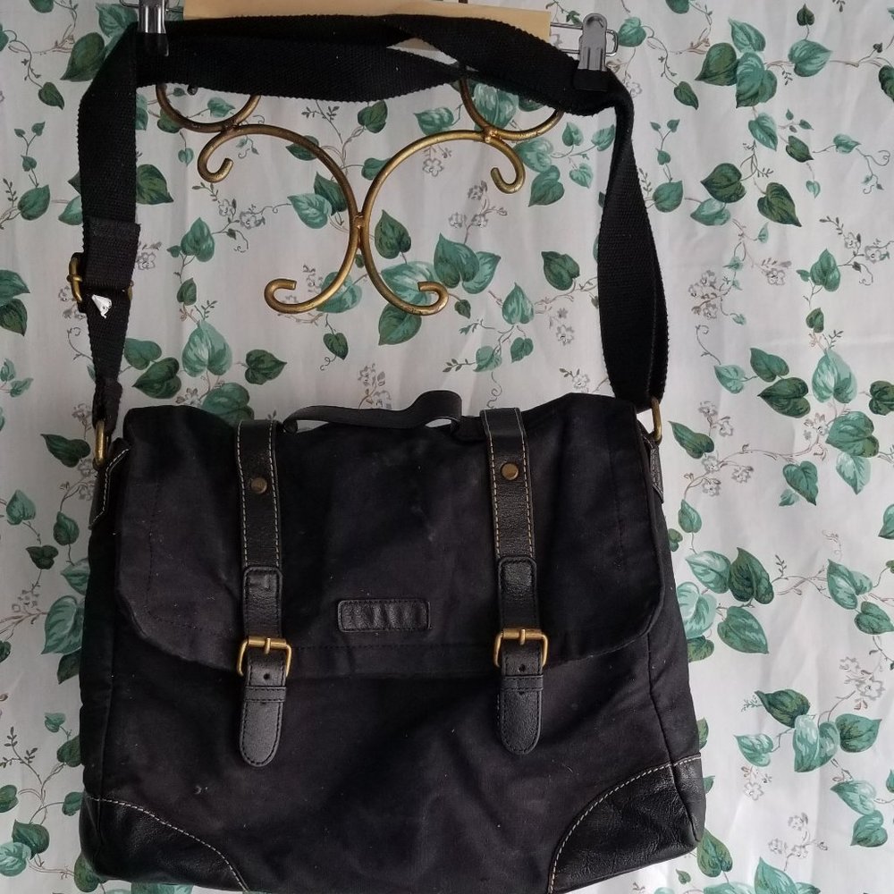 Bag (laptop) anything